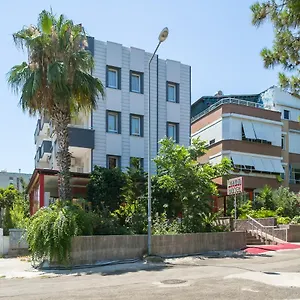  Otel Enda Lara